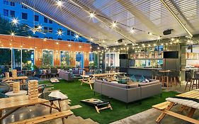 Aloft Austin Downtown